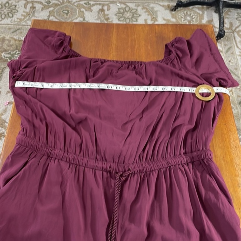 Loft Outlet, new without tags, burgundy rayon romper - Picture 9 of 11